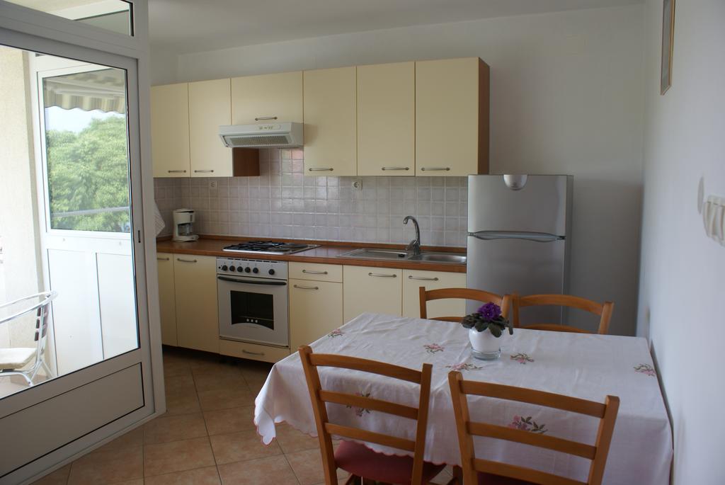 Apartments Robert Porat  Exterior foto